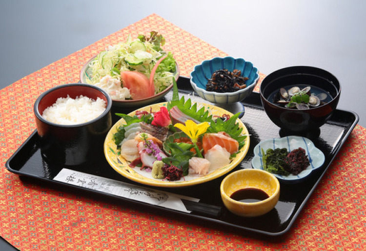 刺身定食